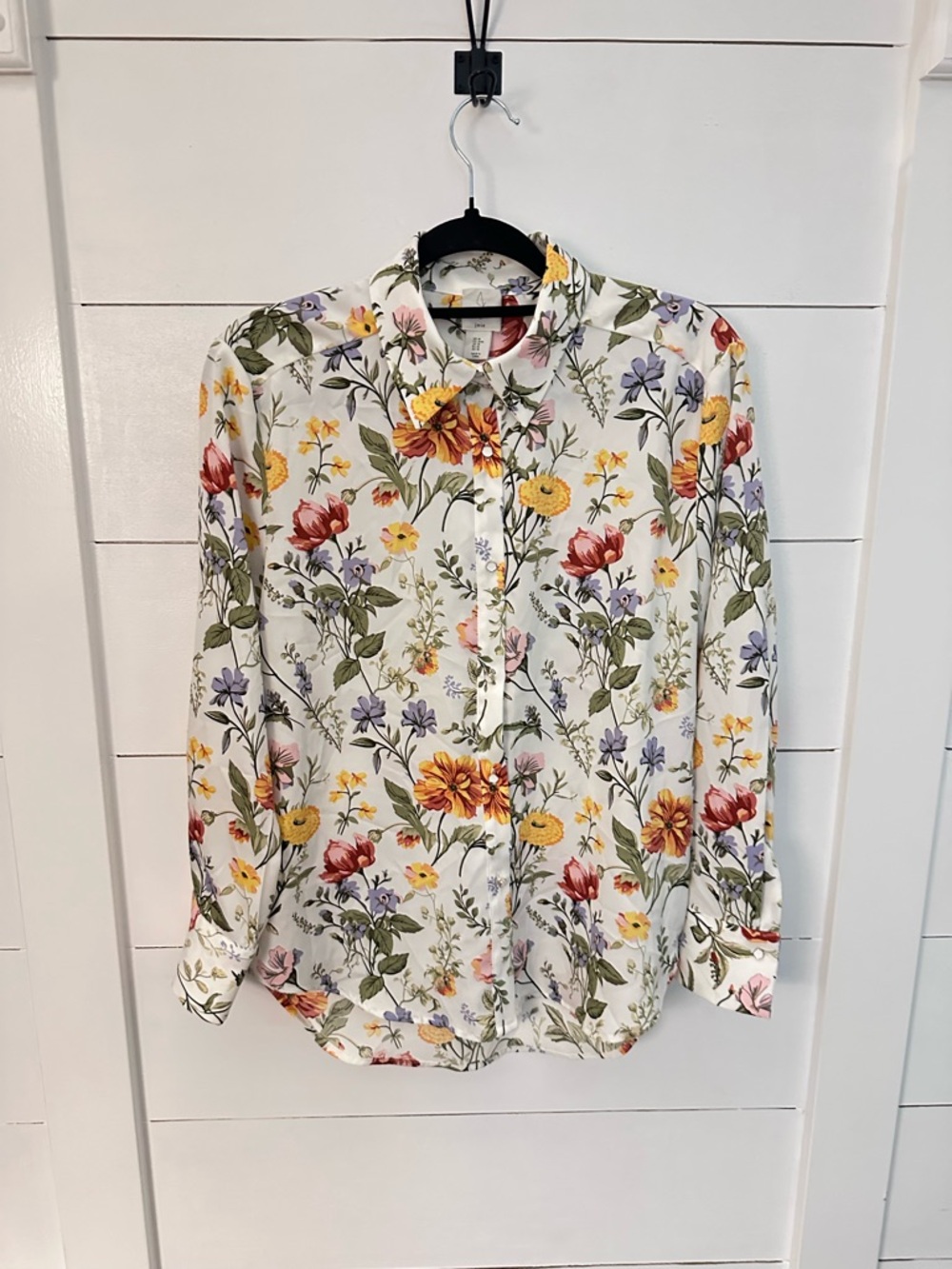 JOIE M Colorful floral pearl Button satin whimsical long sleeve top cottagecore - Picture 2 of 14